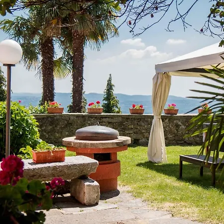 Appartamento Monte Sleeps 2 Pool Wifi *